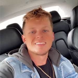 Meet your Posher, Joe